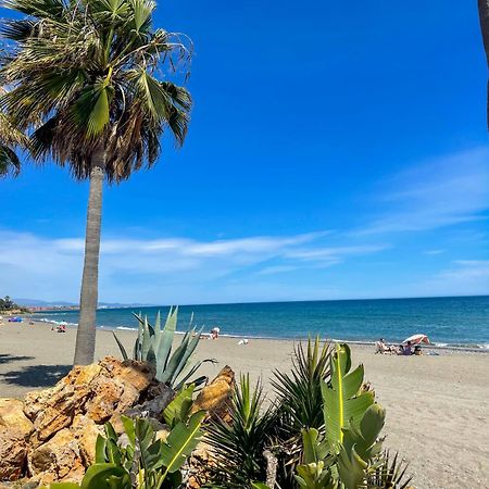 Modern Apartment With Terrace - 2 Min From The Beach Estepona Exterior photo